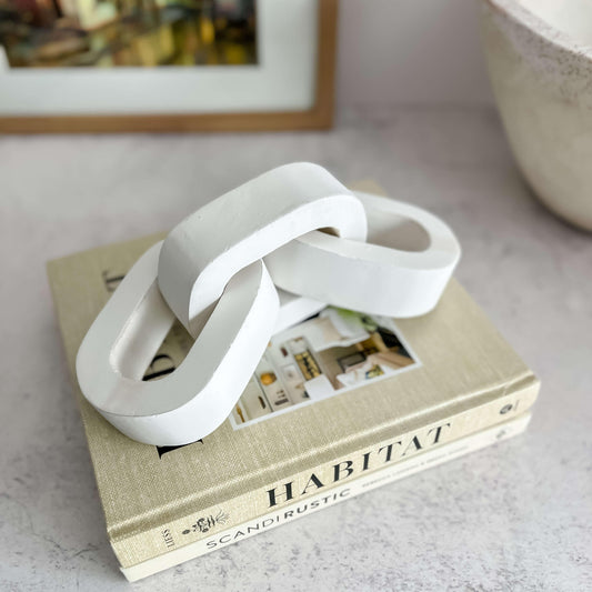 White Wood Chain Link Decor - Deco Azul
