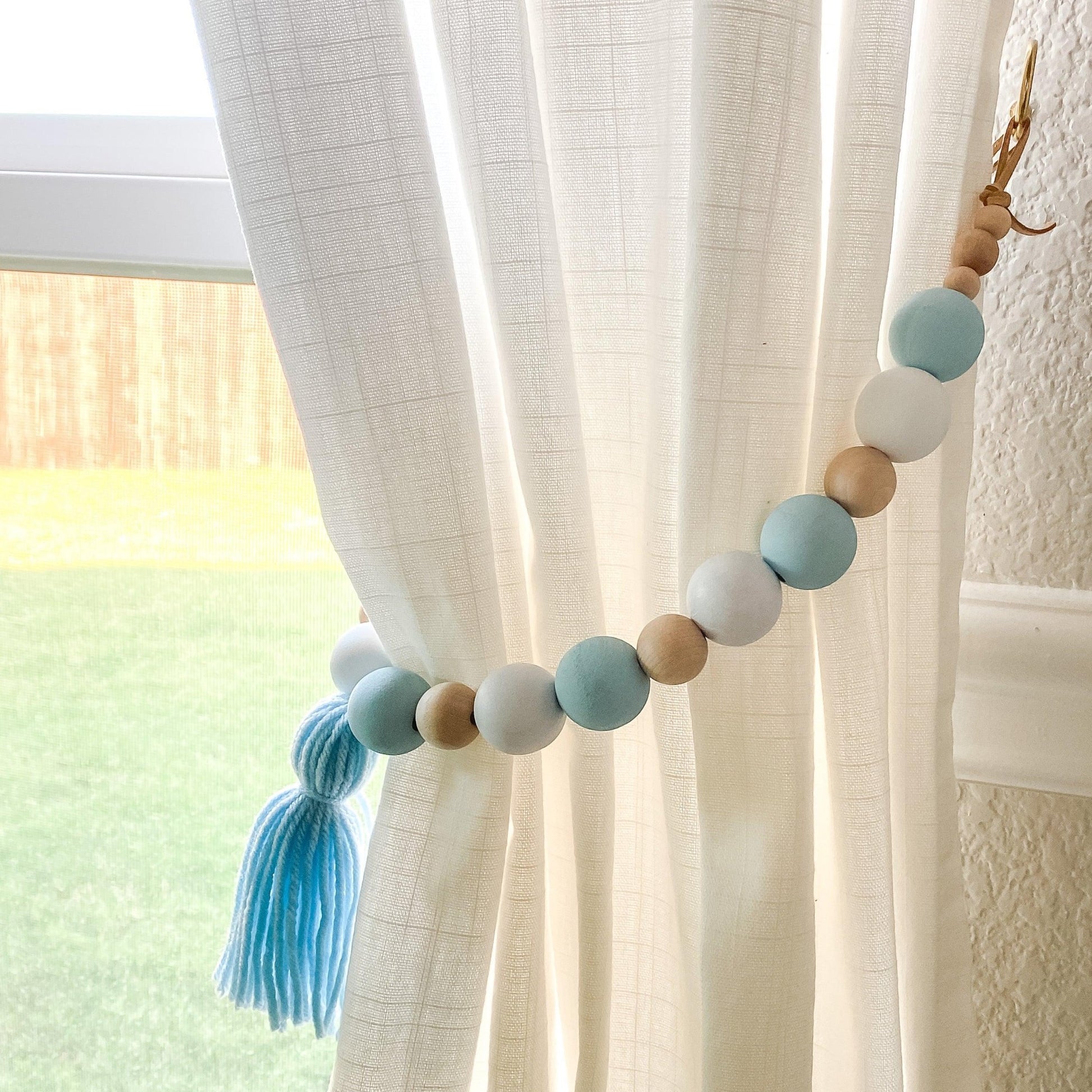 Alzapaños de cortina boho con colores de acento, Sujeta cortinas – Deco Azul