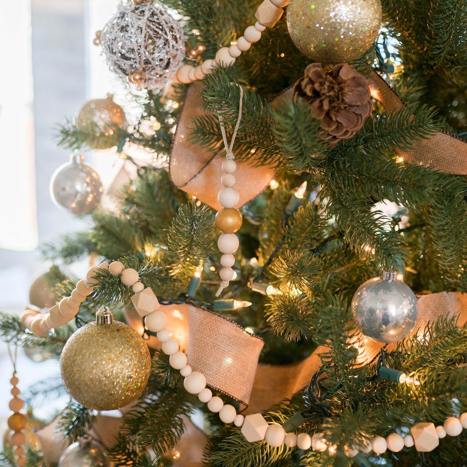 Set of 5 Wooden Christmas tree ornaments - Deco Azul